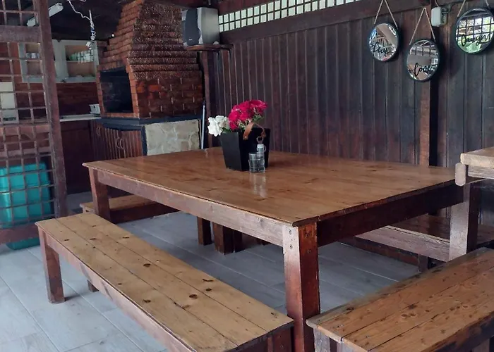 Viorica בית אירוח