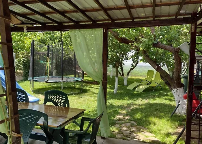 Viorica בית אירוח Năvodari