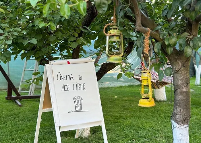 Viorica בית אירוח Năvodari